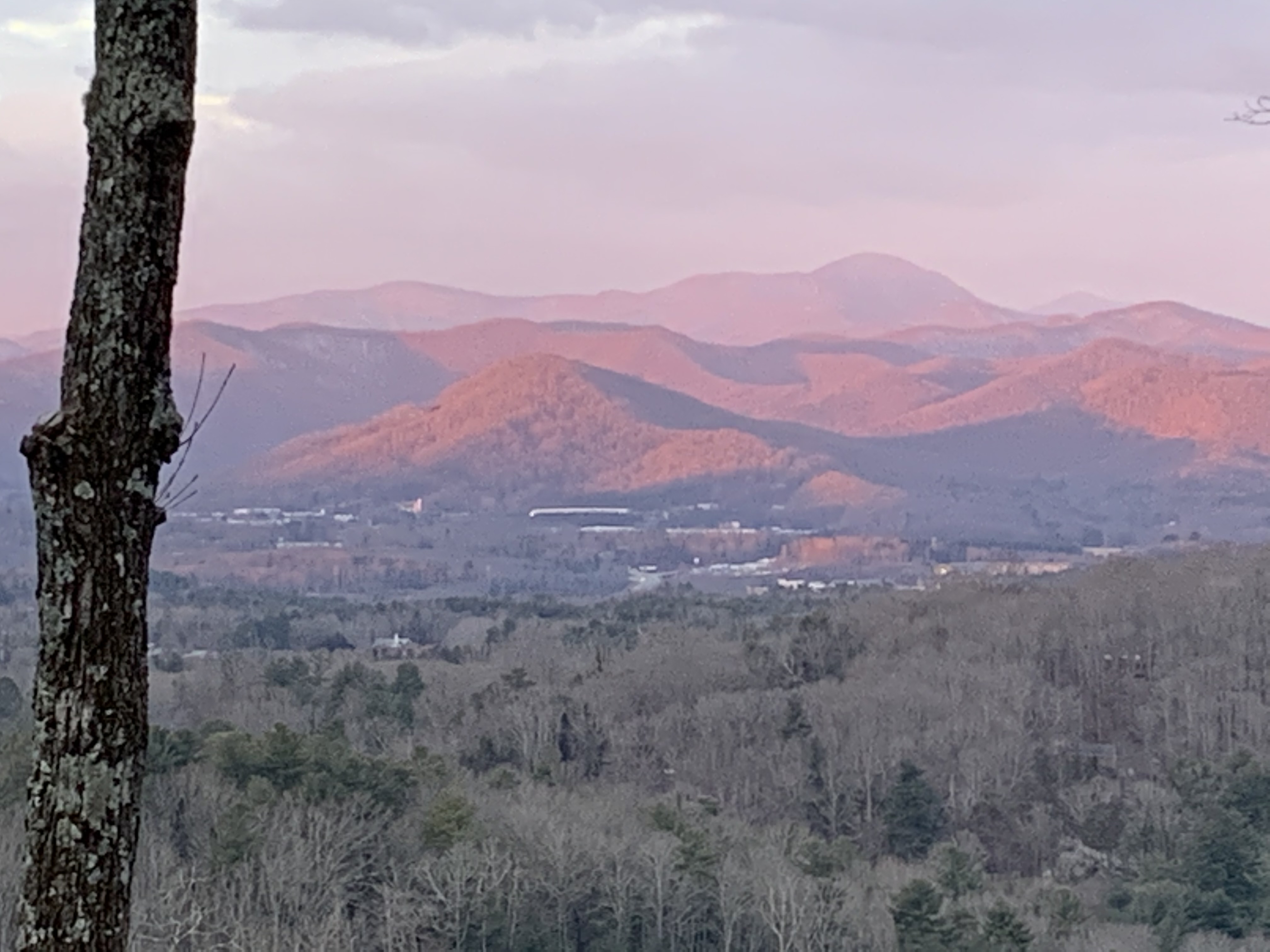 Sunrise in Asheville on 1/16/2021, Pic by bjc